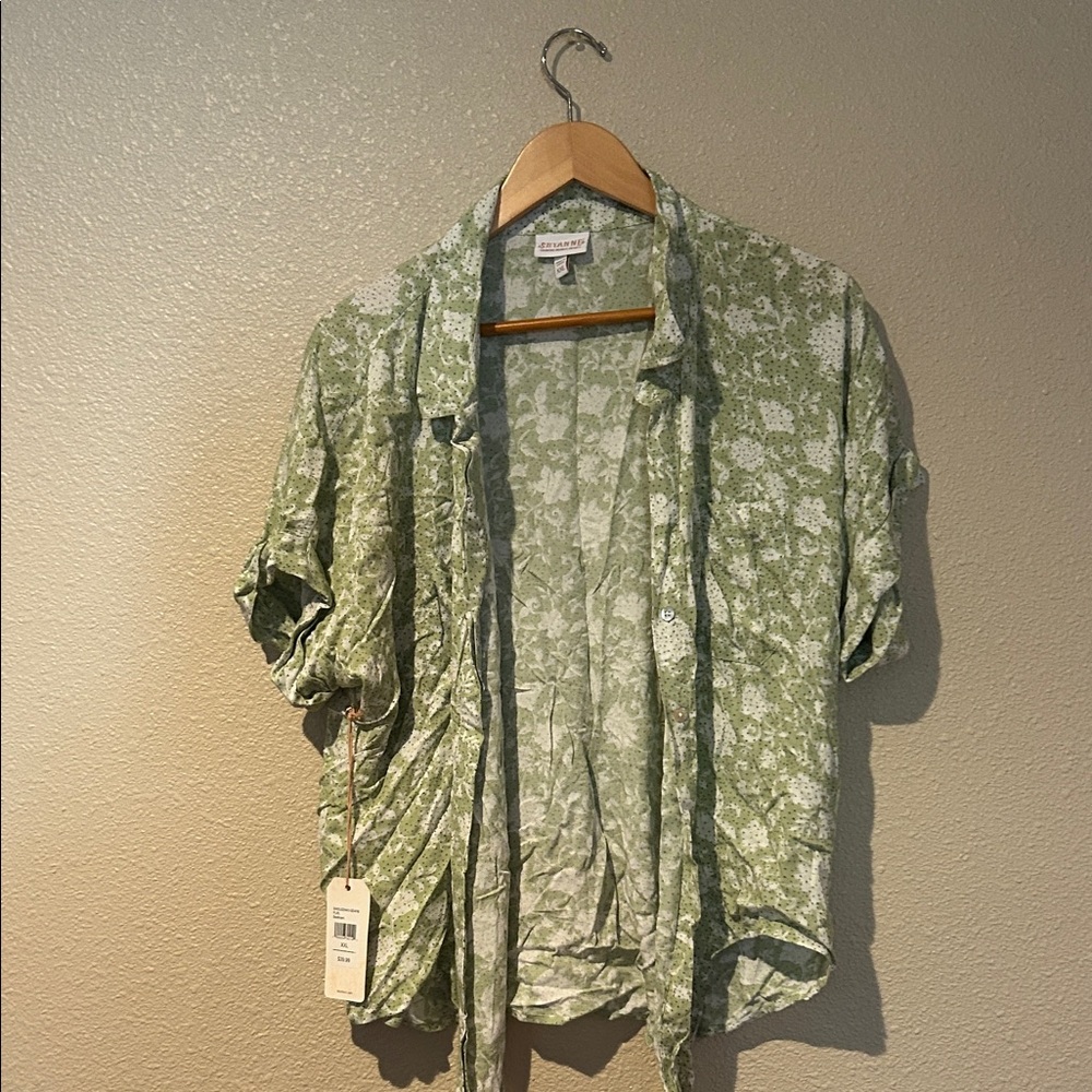 Shyanne Light Green Floral Tie-Front Blouse